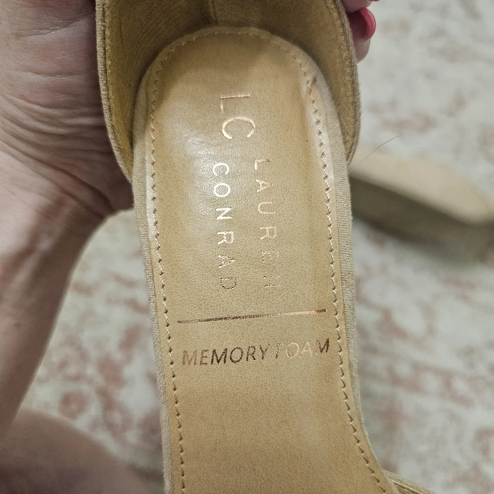LC Lauren Conrad Cream Gold Block Heel D'Orsay Heels Size 7.5 NWOT